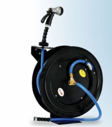 Aufroller für Wasser - Laminar Technologies - Reinigungsschlauch / einziehbar / stationär