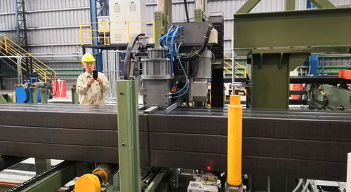 Vollautomatische Umreifungsmaschine - Shanghai Fhope machinery co.,ltd - für Stahl-Spannreifen / für die Metallindustrie / für Pakete