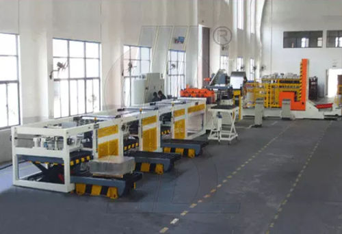 Schneidanlage für Aluminium - HL-1200BS5 - Hengli CNC TechnologyCo., Ltd - für Platten / CNC / Stapel