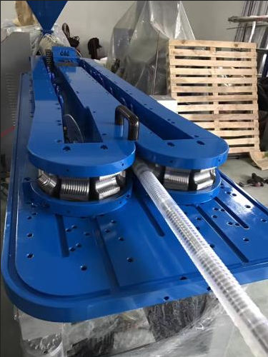 Produktionsanlage für Wellrohre - BW-I-13 - Wuxi JKS Machinery Manufacturing Co.,Ltd