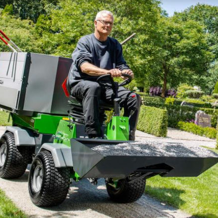 Aufsitzkehrmaschine - Park Ranger 2150  - EGHOLM - für Anbau / Diesel / für Außenbereich