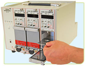 Optisches Spektrometer - 7401 - Canberra Industries - Labor / alpha