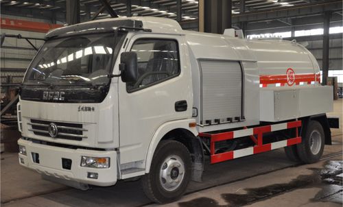 Treibstoff-Tankwagen - Wenzhou BlueSky Energy Technology Co., Ltd. - 4-Achsen / dieselbetrieben