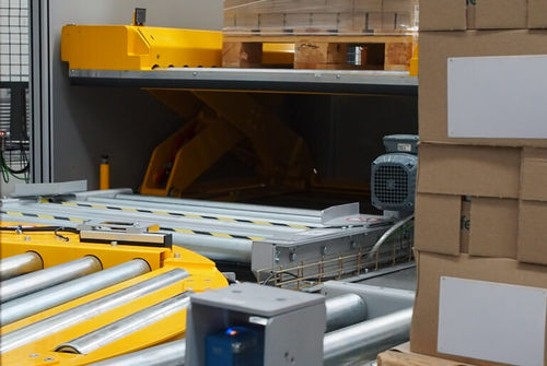 Rollenförderer - MOVITEC WRAPPING SYSTEMS, SLU - Ketten / Transport / für Materialumschlag