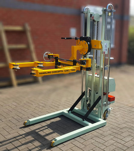 Elektrischer Stapler - Handling Concepts Ltd - Paletten / für Materialumschlag / zum Laden