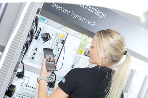 Netzwerk-Kommunikationscontroller - ETS DIDACTIC GMBH ELABO Training Systems - modular