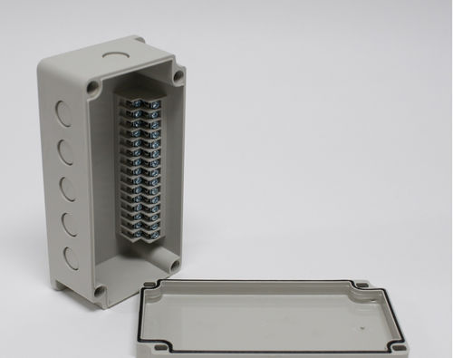 IP67-Klemmenkasten - DS-PG-15PT - DSE, Inc. - schwerentflammbar