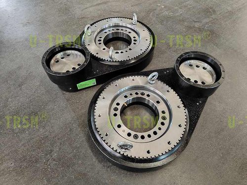Kompakter Schwenktrieb - 2-S-I-O-0229 - Unique Transmission Equipment(Luoyang)Co., LTD