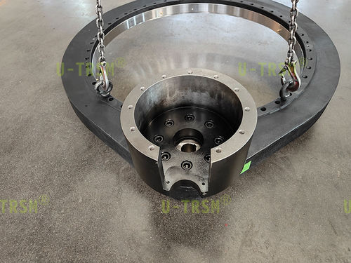 Kompakter Schwenktrieb - S-II-O-0941 - Unique Transmission Equipment(Luoyang)Co., LTD