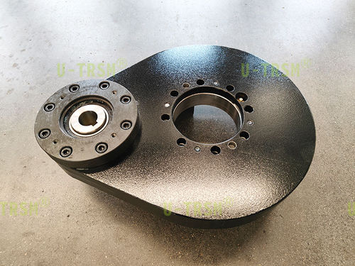 Schwenktrieb - S-I-O-0190 - Unique Transmission Equipment(Luoyang)Co., LTD