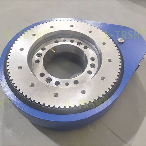 Schwenktrieb mit hohem Drehmoment - S-I-O-0260 - Unique Transmission Equipment(Luoyang)Co., LTD