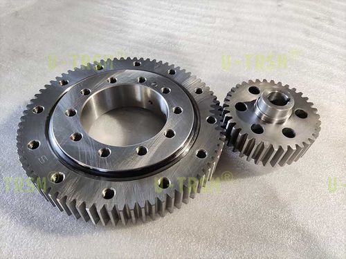Schwenktrieb mit Kugel-Drehverbindungen - 011.16.160 - Unique Transmission Equipment(Luoyang)Co., LTD