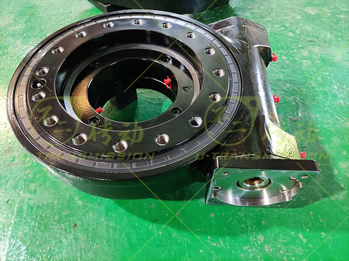 Schwenktrieb mit Schnecke - WEA9 - Unique Transmission Equipment(Luoyang)Co., LTD - kompakt / Schwerlast