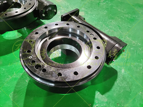 Schwenktrieb mit Schnecke - SE9 - Unique Transmission Equipment(Luoyang)Co., LTD