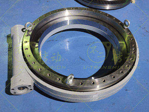 Schwenktrieb mit Kugel-Drehverbindungen - SE-II-O-32 - Unique Transmission Equipment(Luoyang)Co., LTD - Einzel / mit Schnecke