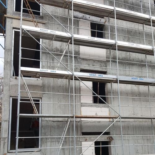 Stationäres Gerüst - ASYAPI scaffolding - Fassaden / mit Treppe