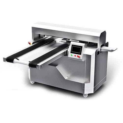 Automatisches Ausrichtsystem - TrayMak - TMAK Food Machinery INC.