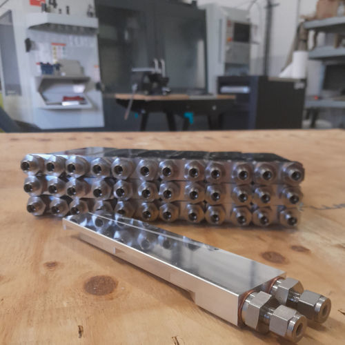Flüssigkeitsgekühlte Kühlplatte - FSW - TEMISTH - Aluminium / Kupfer / für Labor