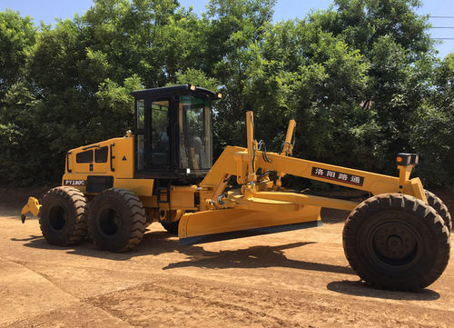 Motorgrader für Baustelle - PY180C - Luoyang Lutong Heavy Industry Machinery Co., Ltd