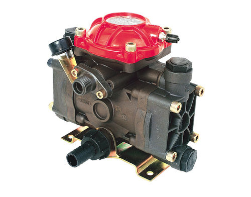 Membranpumpe - 9910-D252 series - Hypro Pressure Cleaning - für Chemikalien / Industrie / Spritz