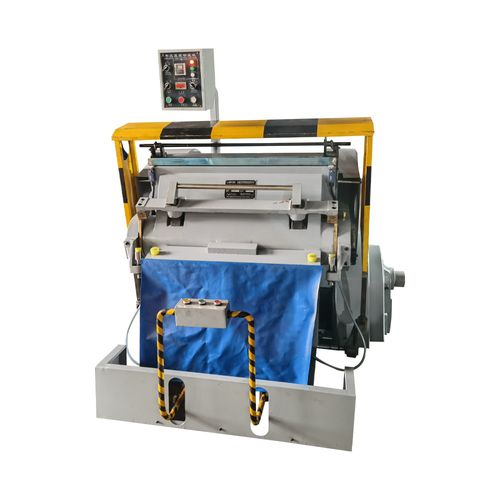 Schneidemaschine mit Ausstecher - ML1040 - Shandong Lukes Machinery Co., Ltd. - für Kunststoffe / für Platten / Druck