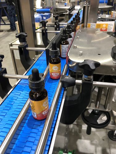 Automatisches Etikettiersystem - Sovereign Labelling Machines Limited - für Flaschen / Dosen / zur Rundumetikettierung