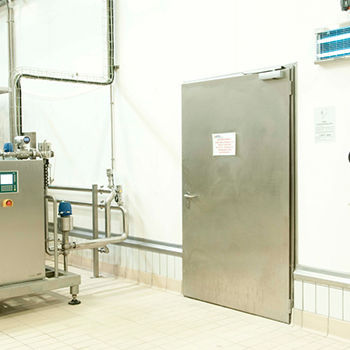 Tor mit Scharnier - FLY INOX - Moreschi Chiusure Industriali S.r.l. - Edelstahl / für den Innenbereich / Industrie