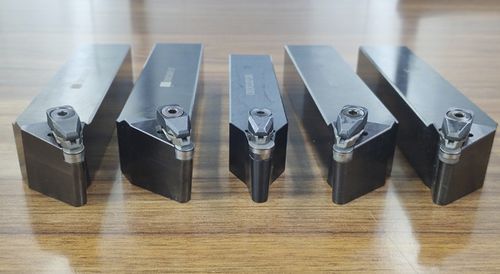 Werkzeughalter mit Blockierzange - Zhengzhou Halnn Superhard Materials Co., Ltd. - für Drehen / Standard