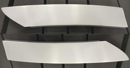 Spanende Bearbeitung: Fräsen / Metall - Decorative exterior trim - Mario Fernando Group Srl - für die Bahntechnik / für Automobilanwendungen / für die Luftfahrt