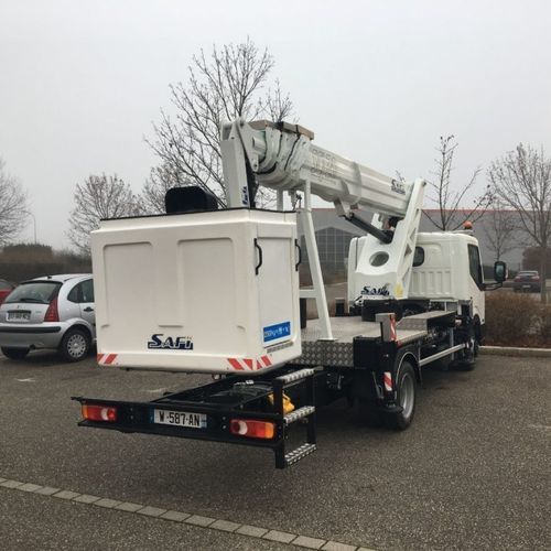 Traktormontierte Hubarbeitsbühne - SCJ18 - Safi Group srl - LKW-montiert / elektro-hydraulisch / für Außenbereich