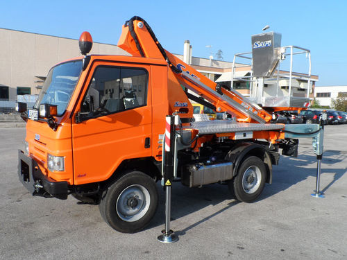 Traktormontierte Hubarbeitsbühne - SC 11 - Safi Group srl - LKW-montiert / hydraulisch / für die Landwirtschaft