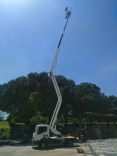 Traktormontierte Hubarbeitsbühne - SCA23 HE+H - Safi Group srl - auf Rädern / LKW-montiert / für die Landwirtschaft