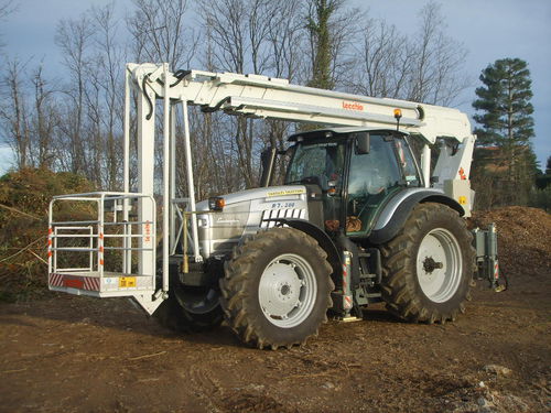 Traktormontierte Hubarbeitsbühne - Safi Group srl - für die Landwirtschaft / demontierbar