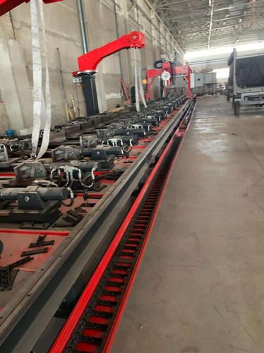 Schweißsystem für Träger - Revolution Machine Tools