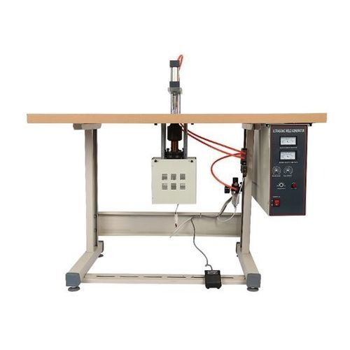 Näh- und Schweißmaschine / Gewebe - Changzhou Futan Machinery Equipment Co., Ltd - PLC / Ultraschall