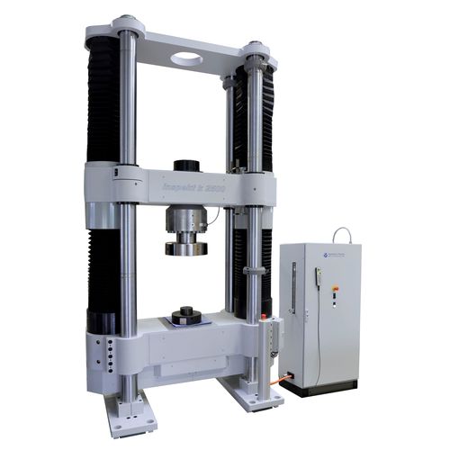 Kalibriermaschine - Inspekt 2500 kN - Hegewald & Peschke Meß- und Prüftechnik GmbH