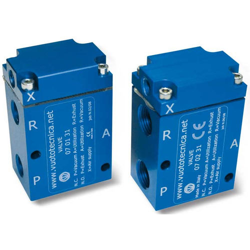 Pneumatisch gesteuertes Ventil - 070x31 series - VUOTOTECNICA - servogesteuert / Absperr / Vakuum