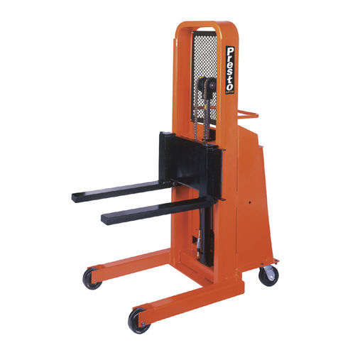 Batteriebetriebener Stapler - B600 series - Presto Lifts - 12 V / für schwere Lasten / mit justierbaren Gabeln
