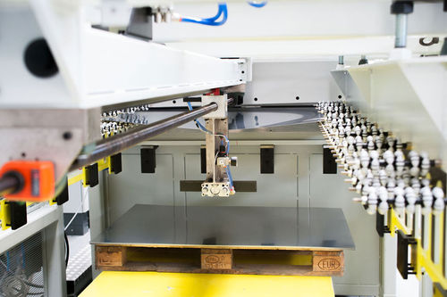 Stapelmaschine für die Blechbearbeitung - Millutensil - automatisch