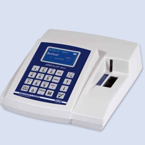 Photometer für Trinkwasser - NANOCOLOR® 500 D - MACHEREY-NAGEL - Tisch