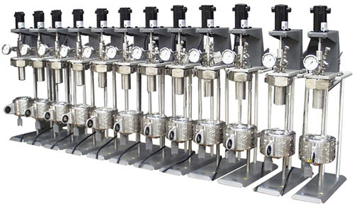 Druckreaktor - Twelve Reactor Parallel System - Parr Instrument Company