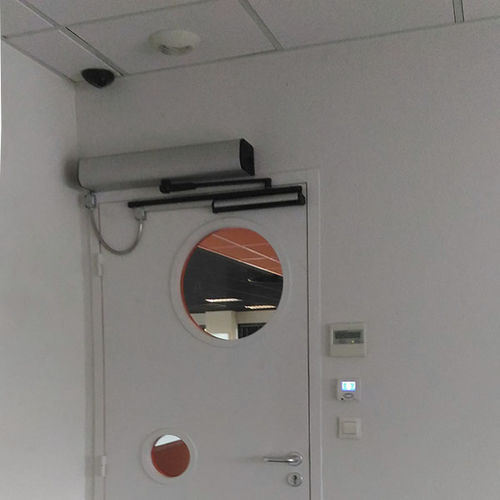 Auslöser für Schwingtür - ISO3 - PORTALP