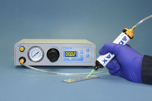 Dosiergerät für Flüssigkeiten - SD-100 - DYMAX Europe GmbH - Spritzen