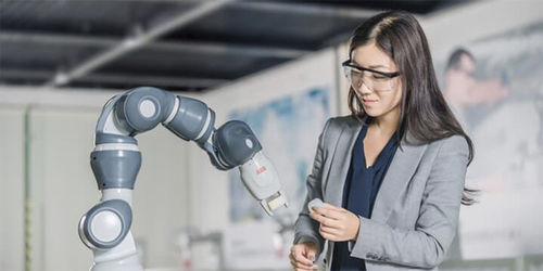Kollaborativer Roboter - YuMi® - IRB 14050 - ABB Robotics - 7-Achsen / für die Montage / kompakt