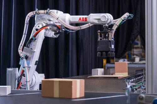Knickarmroboter - ABB Robotics - 6-Achs / Sortierung / Umschlag