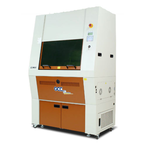 Faserlaser-Schneidemaschine - FMC 270 - GCC - für Metall / CNC / kompakt