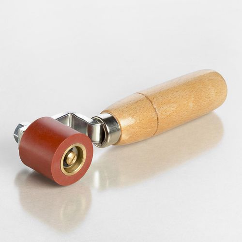 Silikon-Andrückroller - Forsthoff - mit Holzgriff