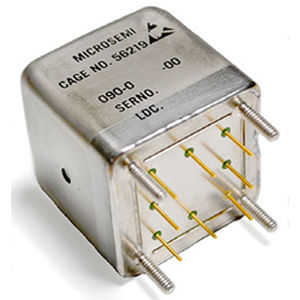OCXO-Oszillator - 9800B Space - Microsemi - elektromechanisch / für Oberflächenmontage / Miniaturformat