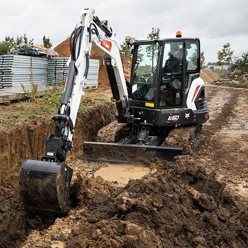 Minibagger - E60 R2 series - BOBCAT - auf Raupen / Diesel / für Baustellen