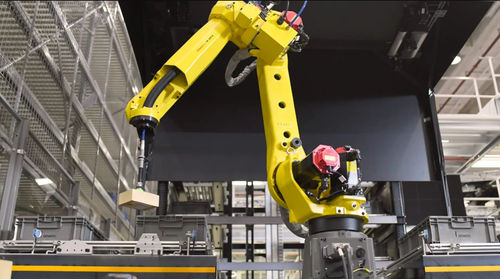 Pick-and-Place-Roboterzelle - DEMATIC - Greifer